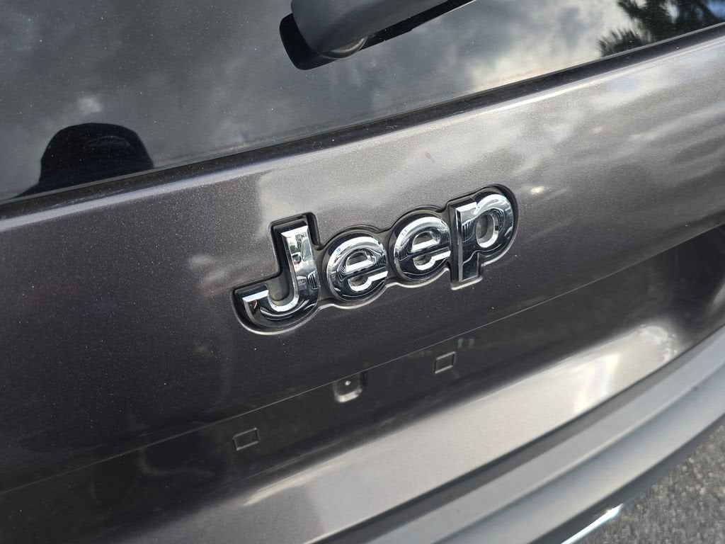 2019 Jeep Cherokee Limited FWD