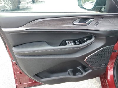 2024 Jeep Grand Cherokee Overland 4x4