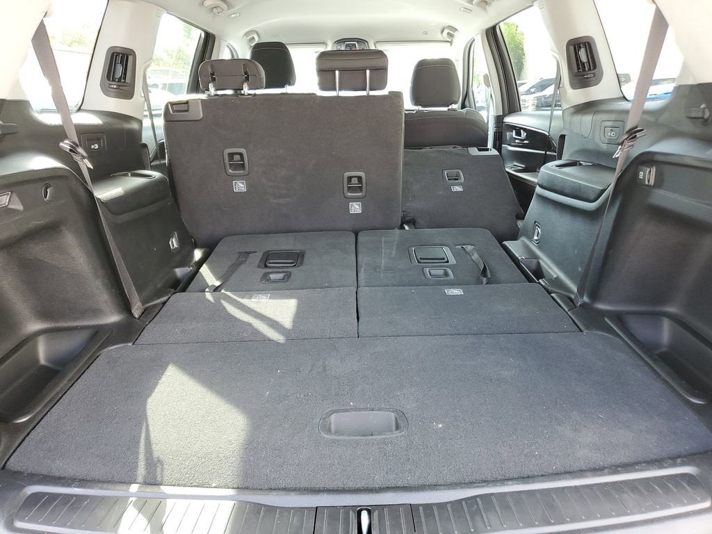 2022 Jeep Grand Cherokee L Laredo