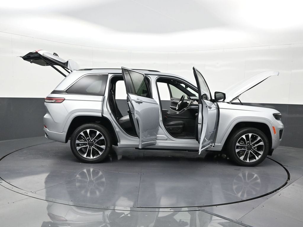 2022 Jeep Grand Cherokee 4xe Overland