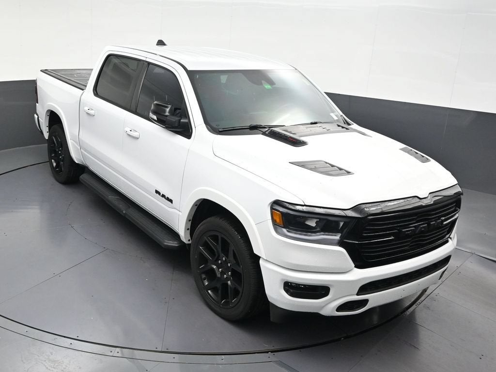 2022 RAM 1500 Laramie Crew Cab 4x2 5'7" Box
