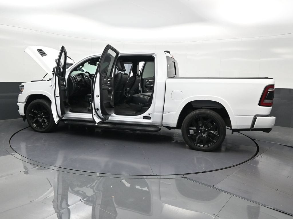 2022 RAM 1500 Laramie Crew Cab 4x2 5'7" Box