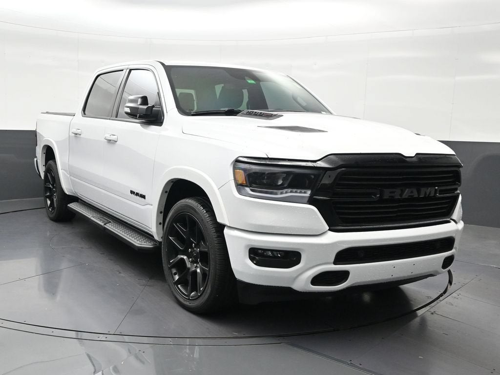 2022 RAM 1500 Laramie Crew Cab 4x2 5'7" Box