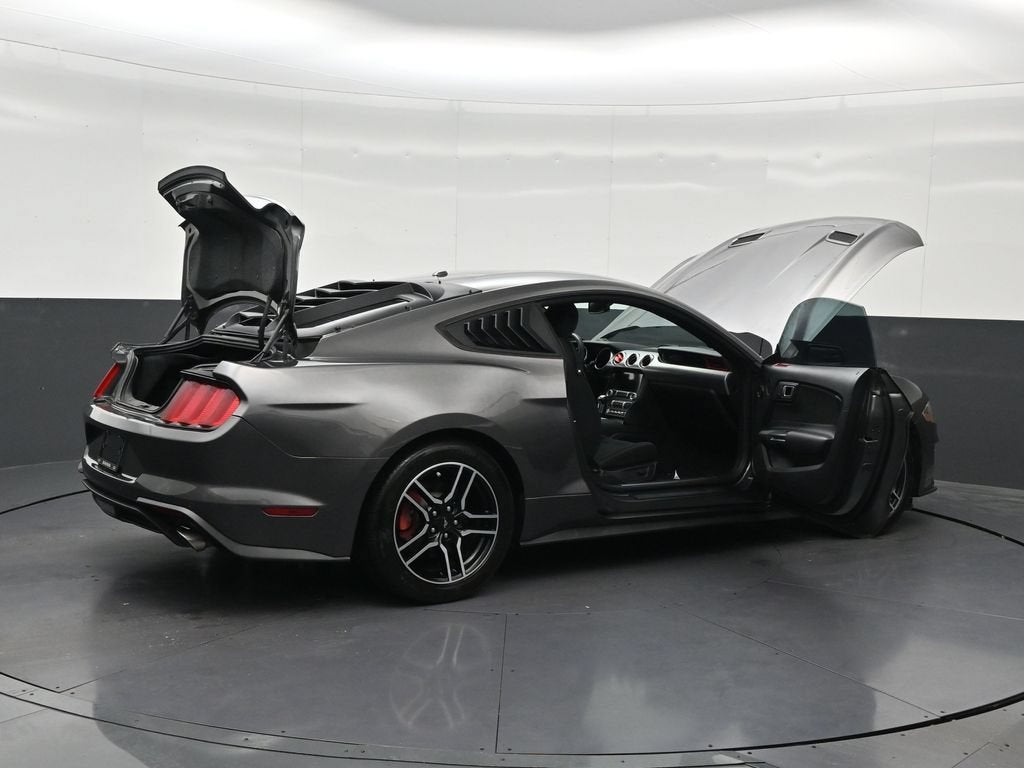 2020 Ford Mustang EcoBoost Fastback