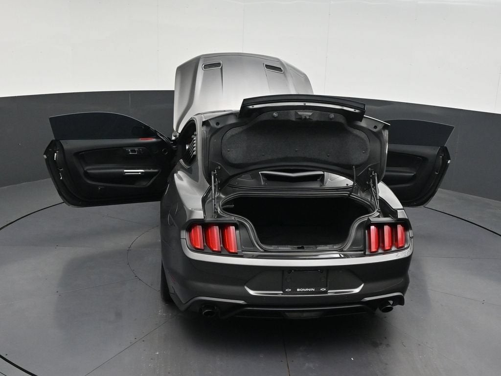 2020 Ford Mustang EcoBoost Fastback