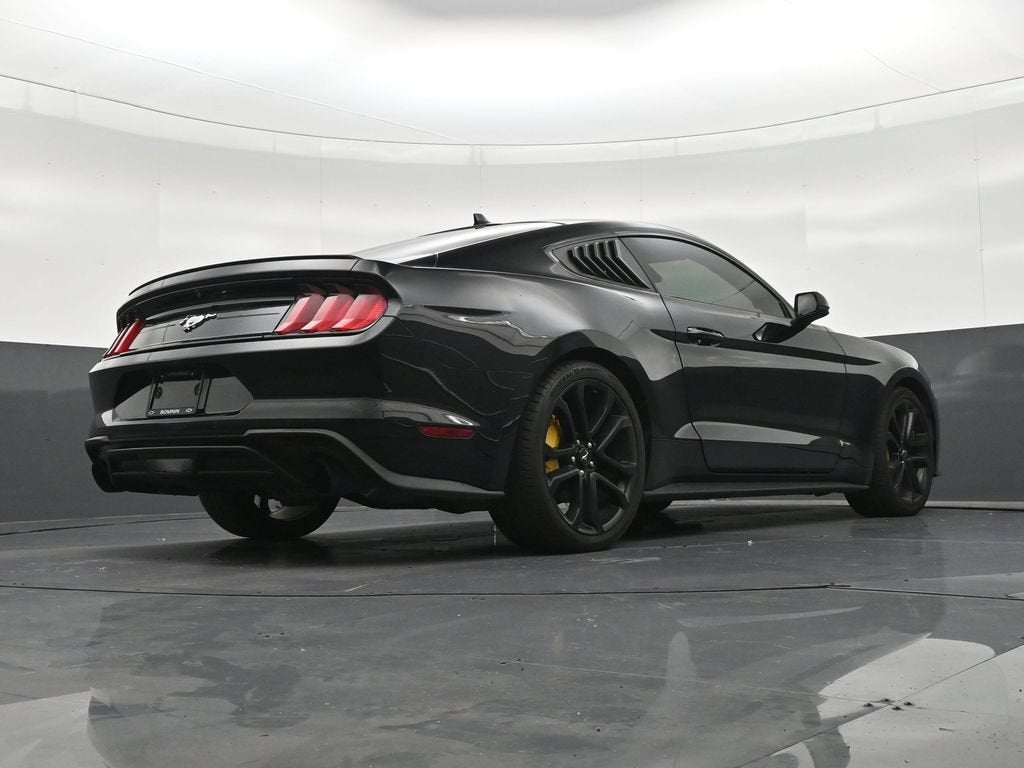 2022 Ford Mustang EcoBoost Premium Fastback