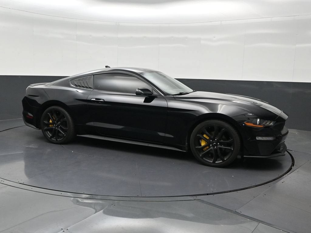 2022 Ford Mustang EcoBoost Premium Fastback