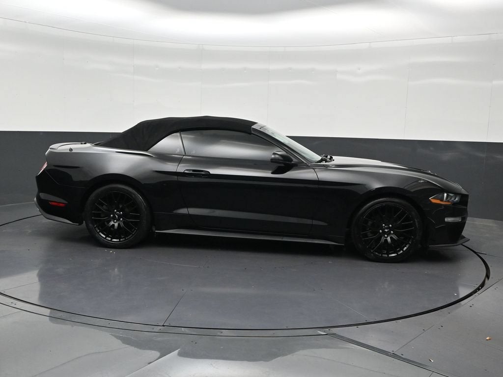 2020 Ford Mustang EcoBoost