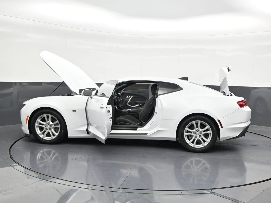 2023 Chevrolet Camaro 1LS