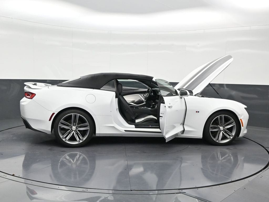 2017 Chevrolet Camaro 2LT