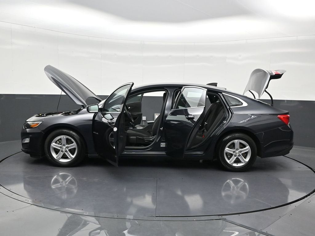 2023 Chevrolet Malibu LS