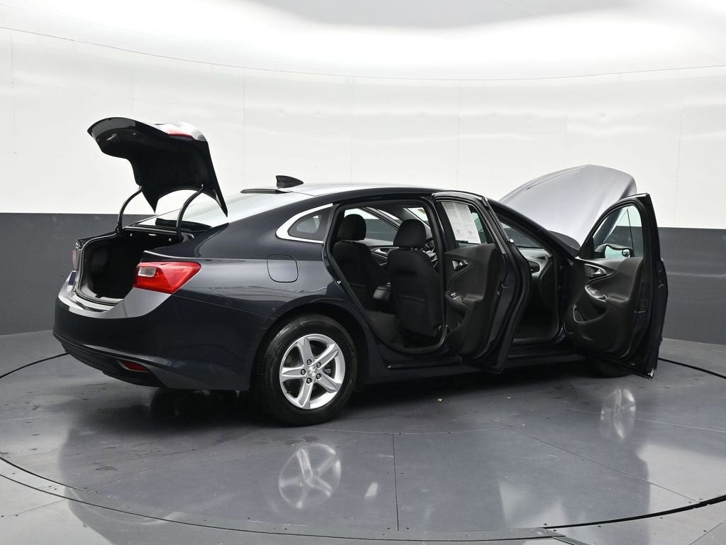 2022 Chevrolet Malibu LS