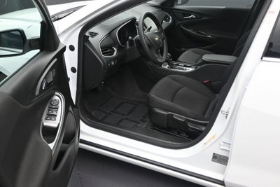 2024 Chevrolet Malibu LS