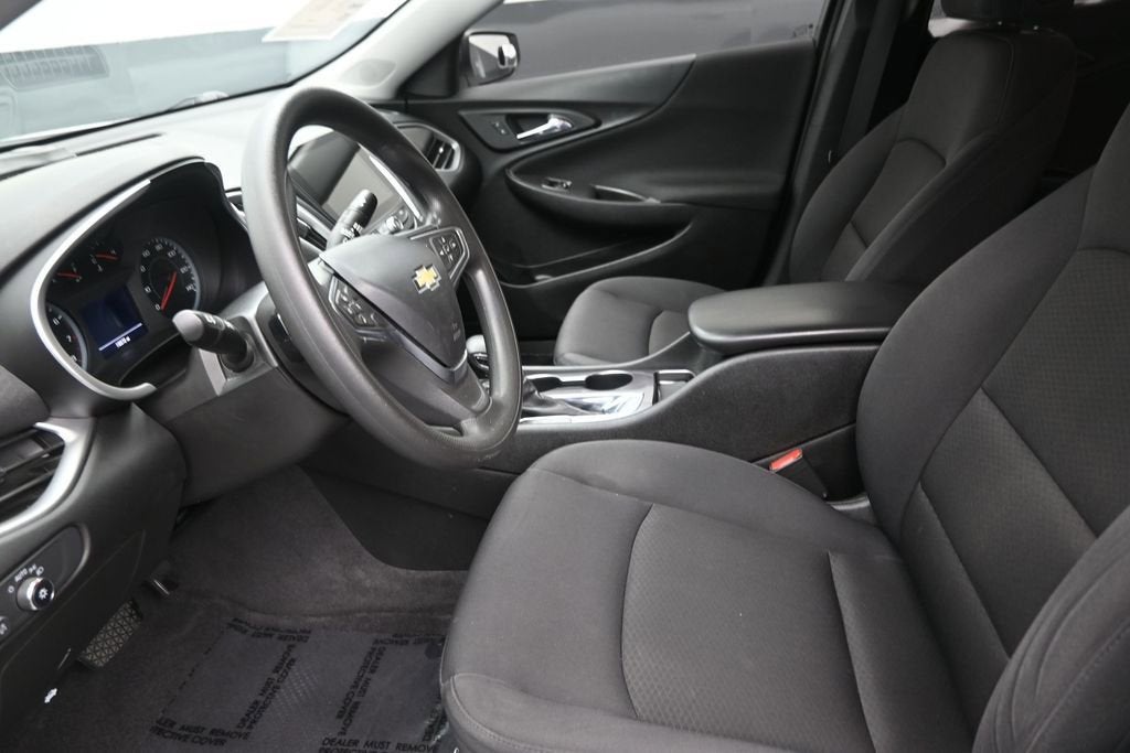 2022 Chevrolet Malibu LS