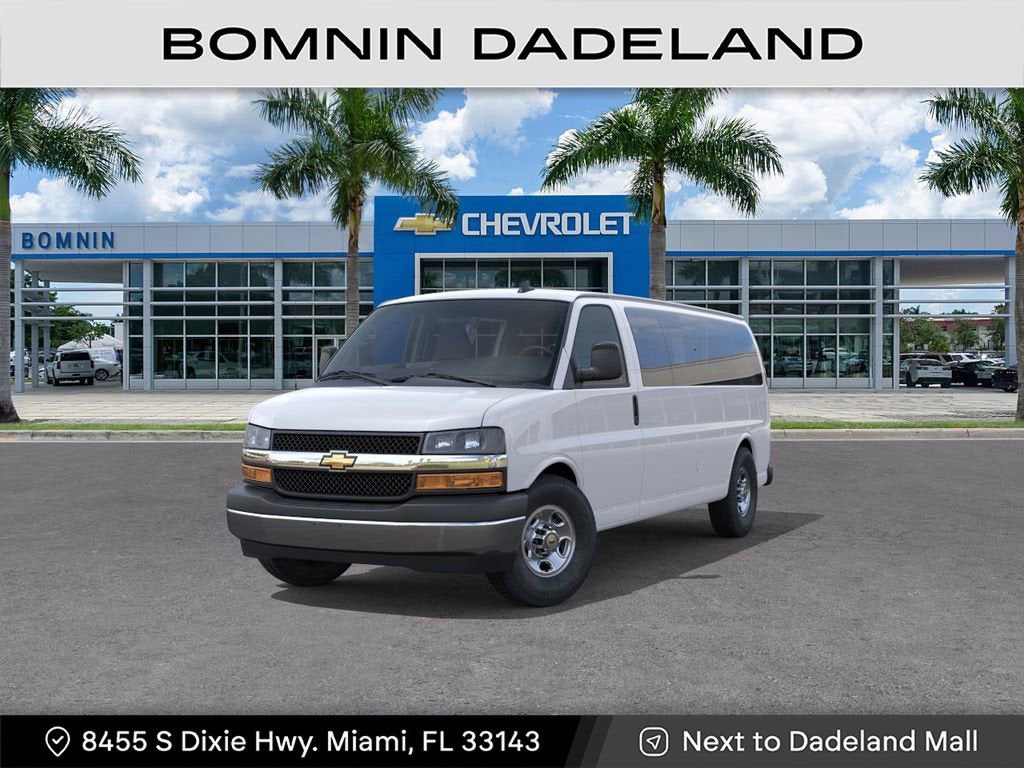 2026 Chevrolet Express 3500 LT Extended's photo