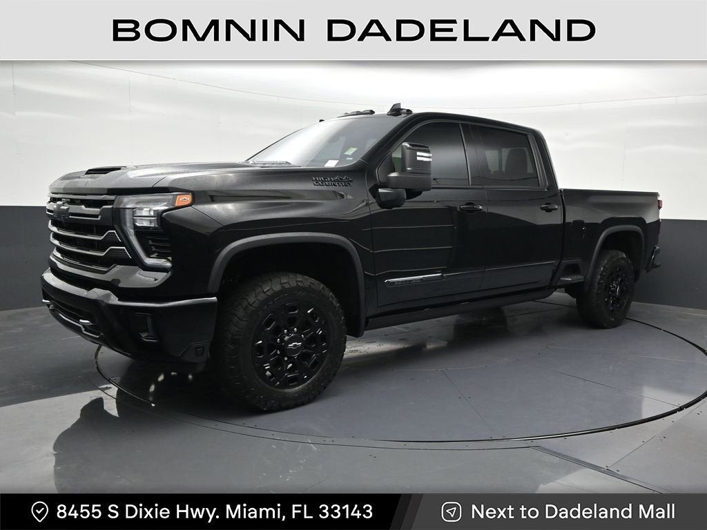 2024 Chevrolet Silverado HD High Country 4WD Crew Cab Standard Box's photo