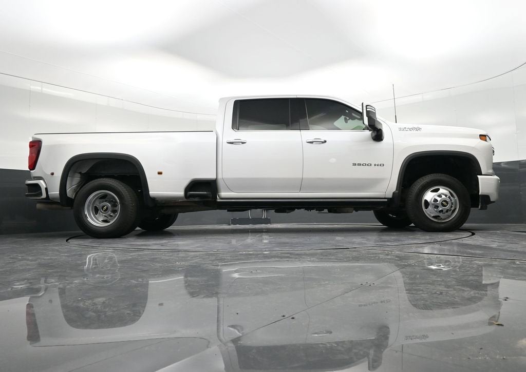 2022 Chevrolet Silverado 3500 HD High Country DRW