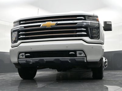 2022 Chevrolet Silverado 3500 HD High Country DRW