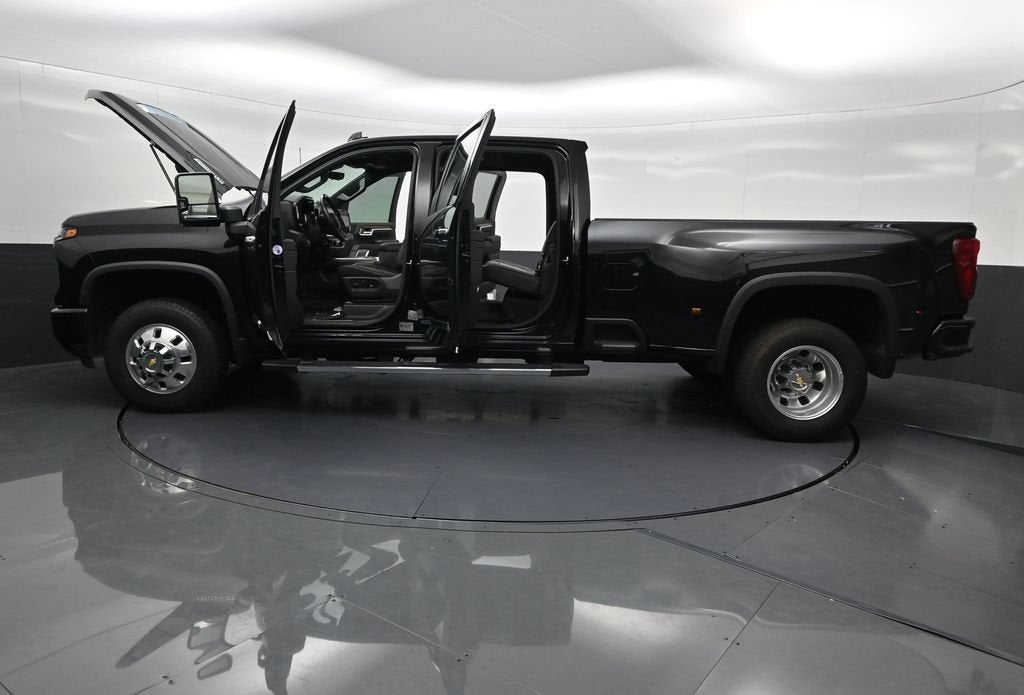 2024 Chevrolet Silverado 3500 HD High Country DRW