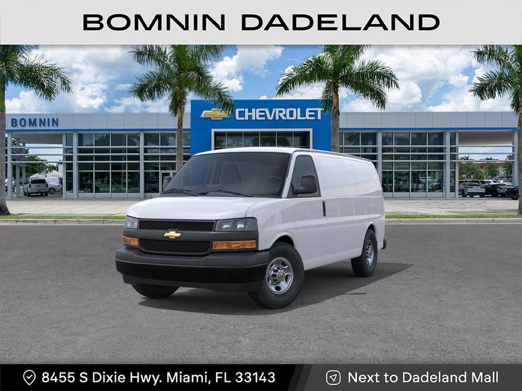 2026 Chevrolet Express 2500 Work Van HD's photo