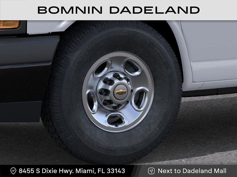 2026 Chevrolet Express Cargo WT