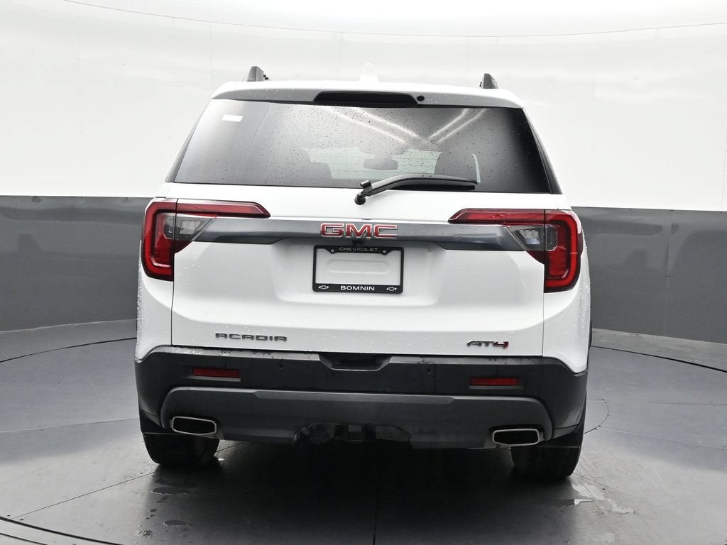 2023 GMC Acadia AT4