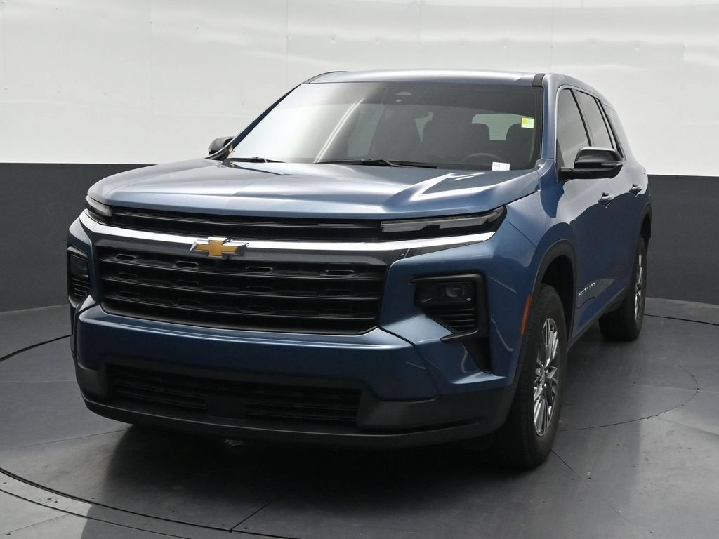 2024 Chevrolet Traverse LS