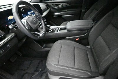 2024 Chevrolet Traverse LS