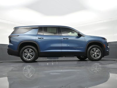 2024 Chevrolet Traverse LS