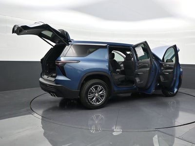 2024 Chevrolet Traverse LS