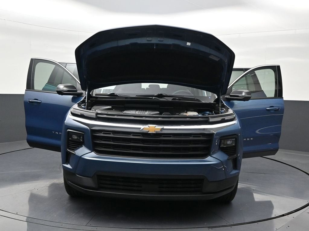 2024 Chevrolet Traverse LS