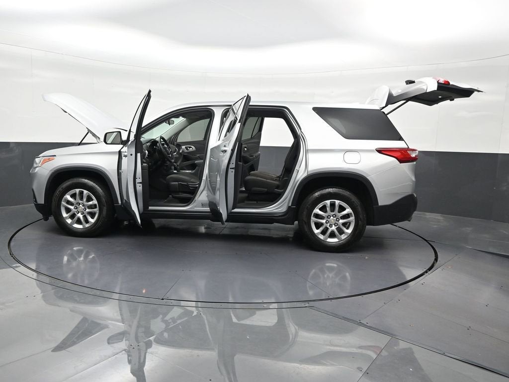 2021 Chevrolet Traverse LS