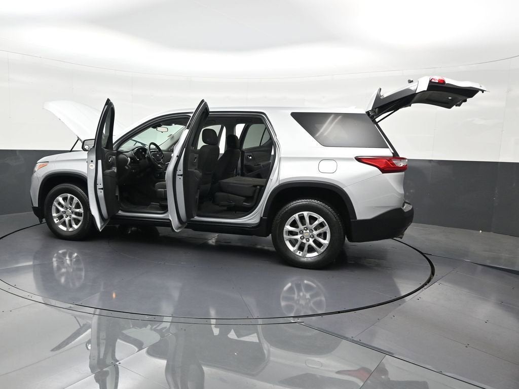 2021 Chevrolet Traverse LS