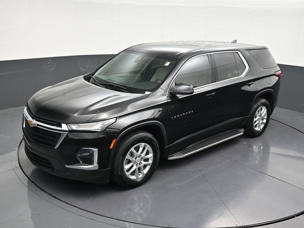 2023 Chevrolet Traverse LS