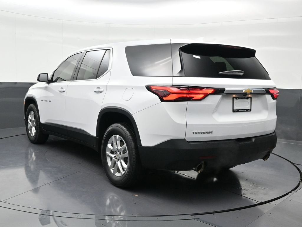 2022 Chevrolet Traverse LS
