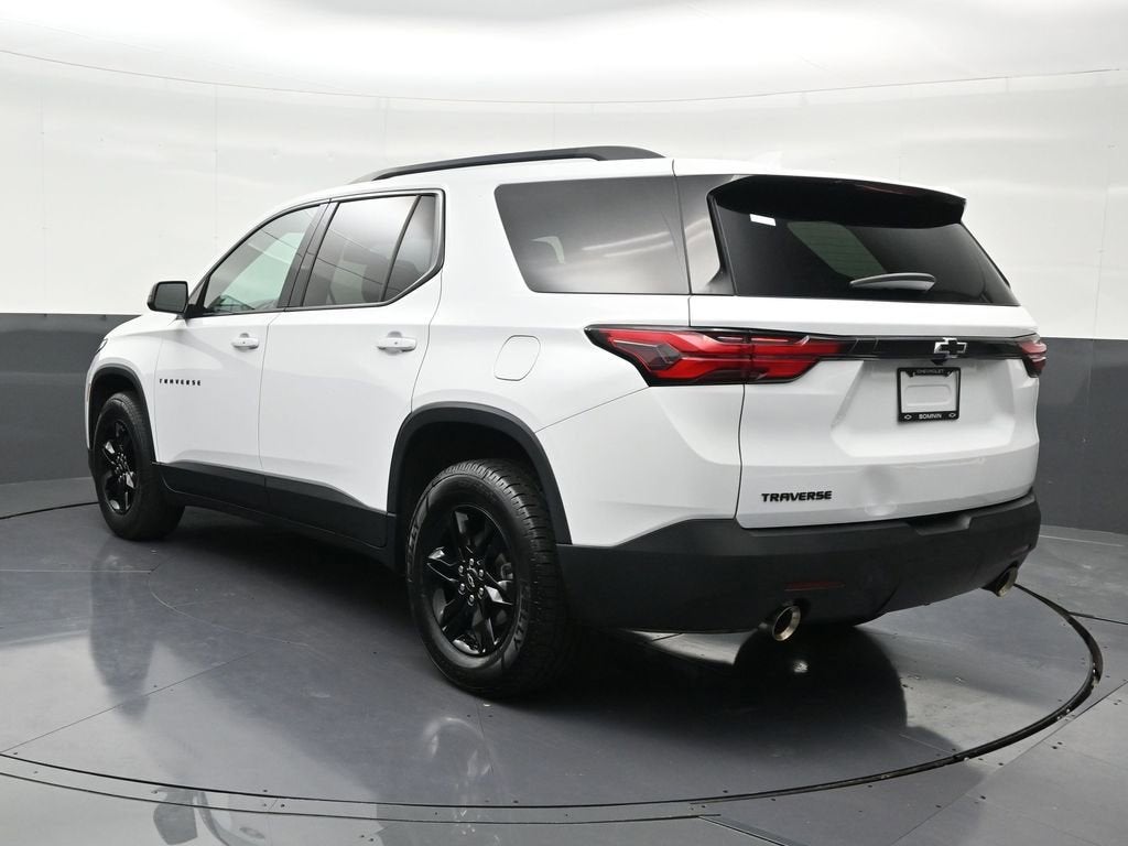 2022 Chevrolet Traverse LS