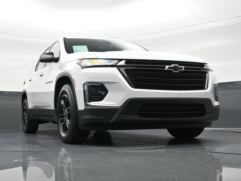 2022 Chevrolet Traverse LS