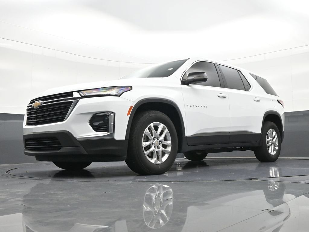 2023 Chevrolet Traverse LS