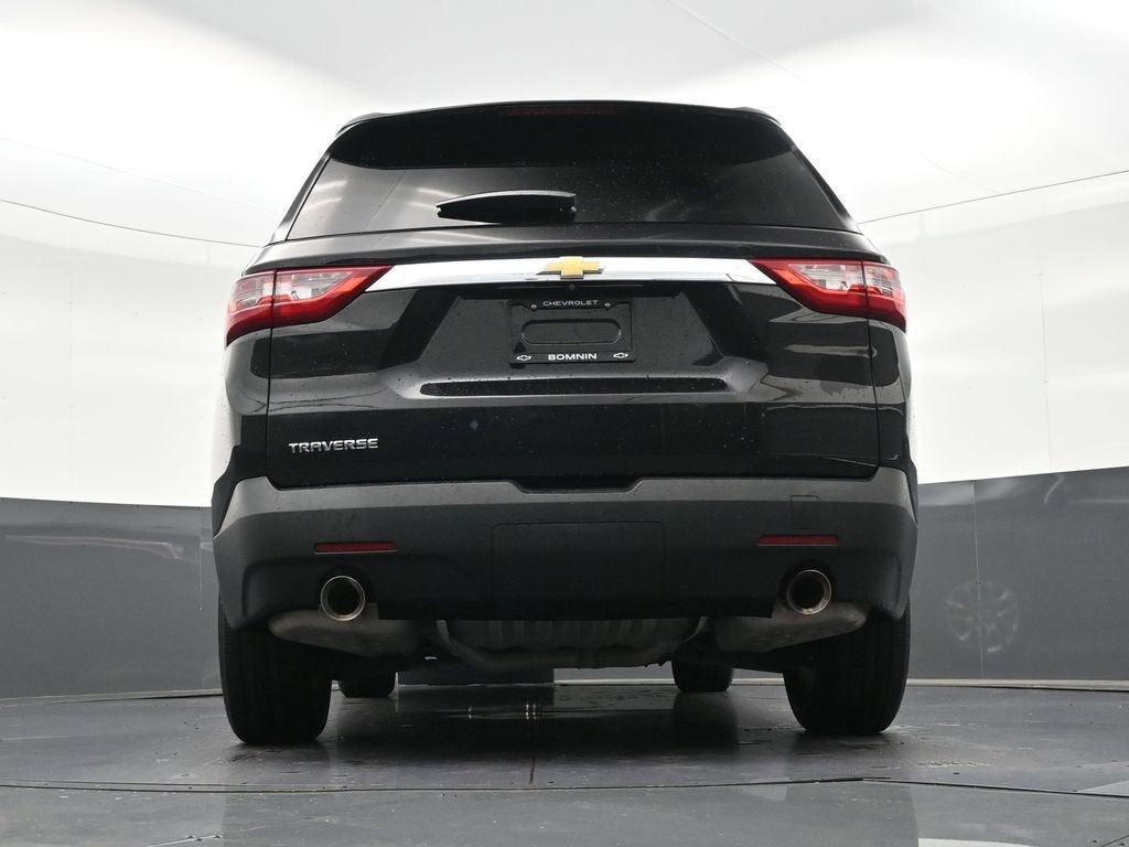 2021 Chevrolet Traverse LS