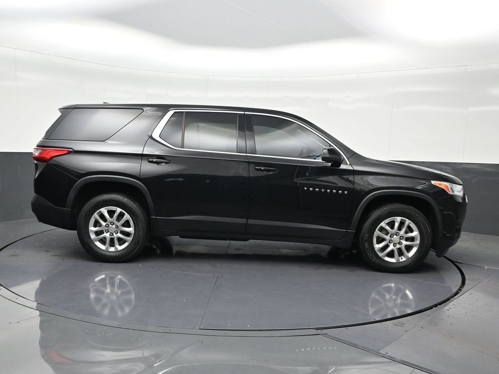 2021 Chevrolet Traverse LS