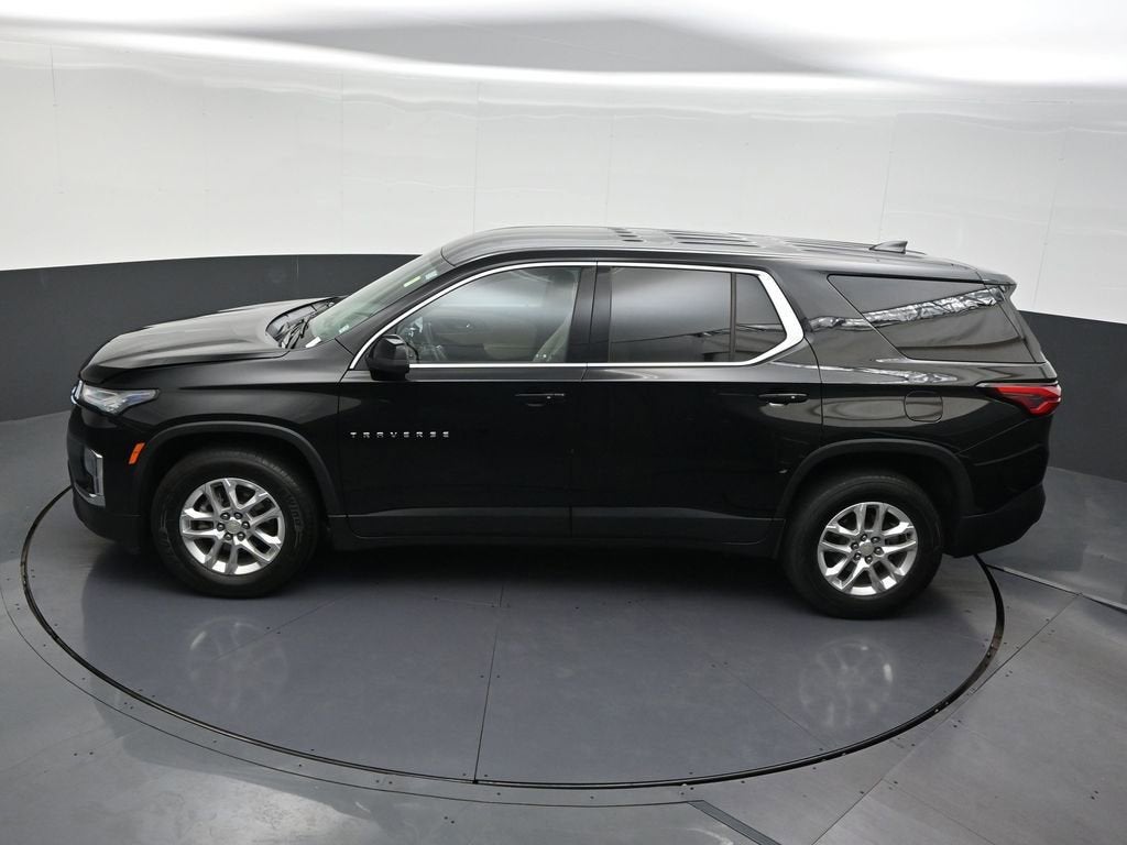 2022 Chevrolet Traverse LS