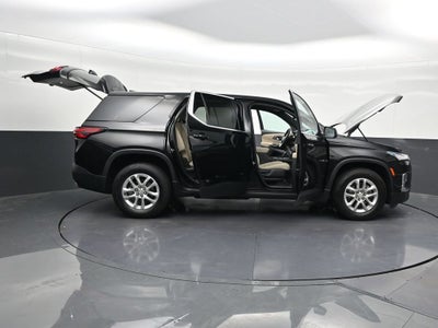 2022 Chevrolet Traverse LS