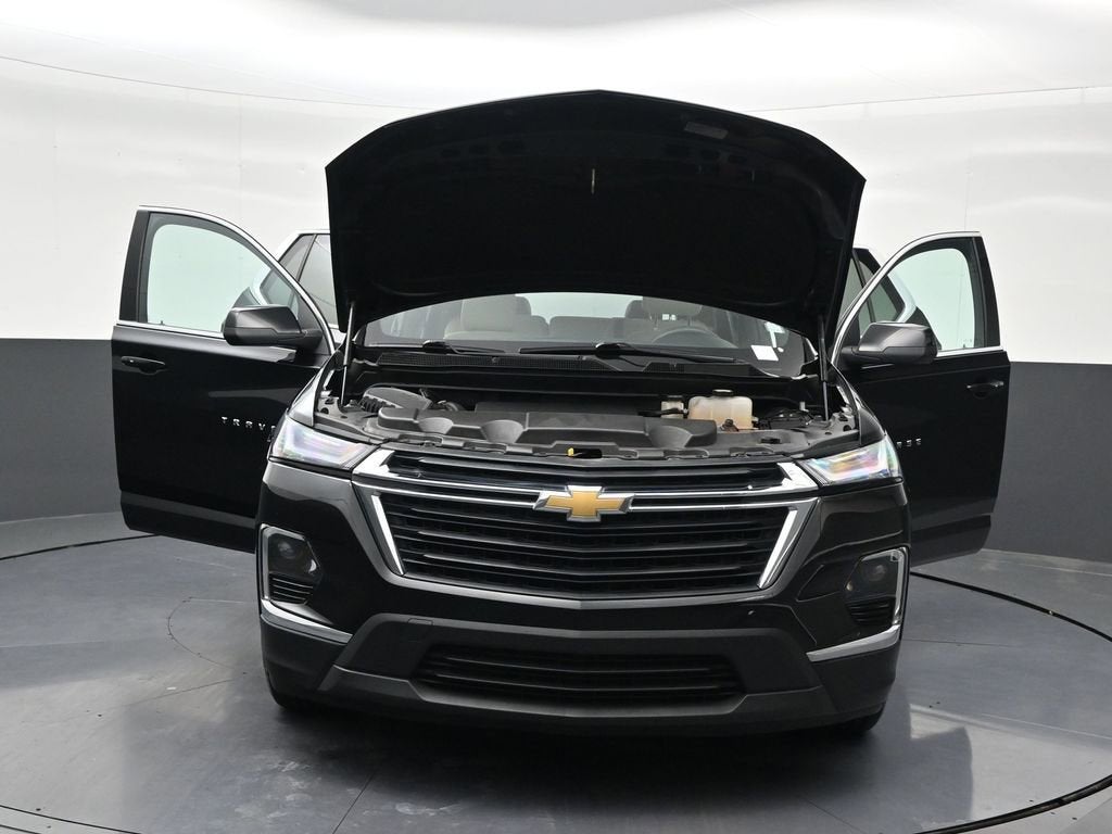2022 Chevrolet Traverse LS