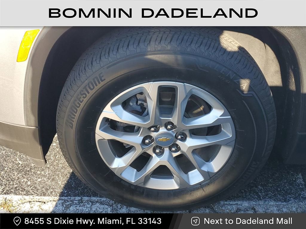 2023 Chevrolet Traverse LS