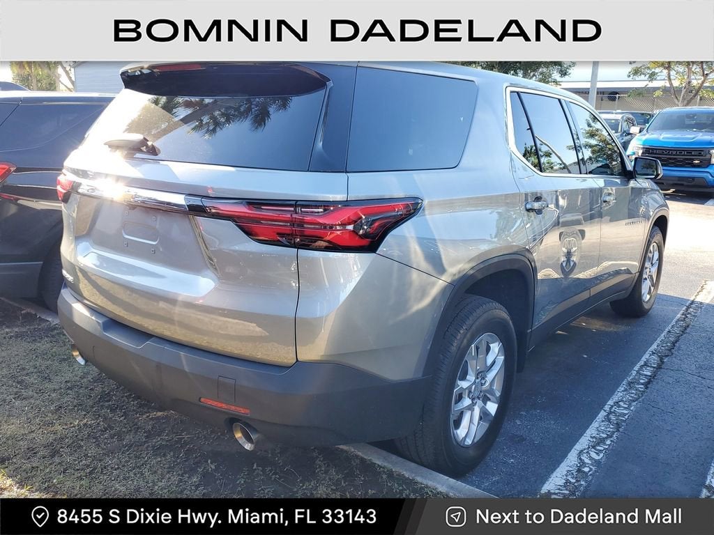 2023 Chevrolet Traverse LS