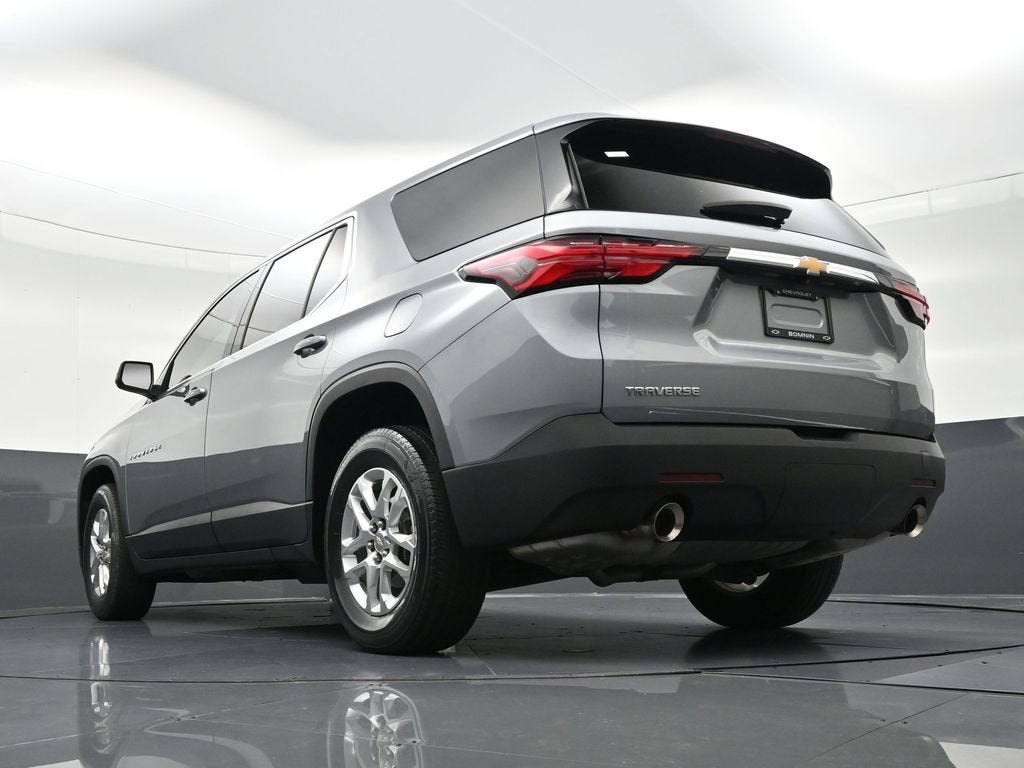 2023 Chevrolet Traverse LS