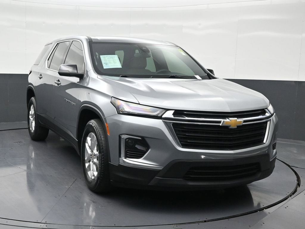 2023 Chevrolet Traverse LS