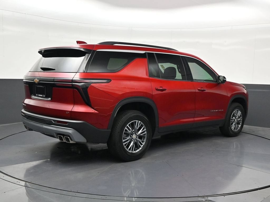 2024 Chevrolet Traverse LT