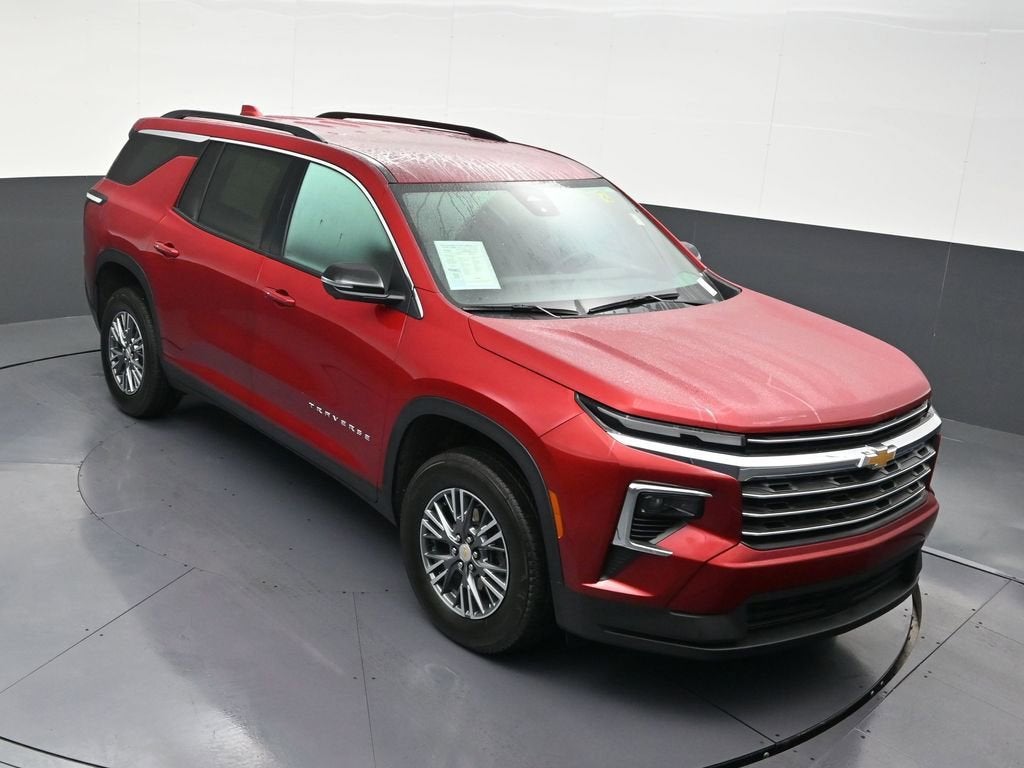 2024 Chevrolet Traverse LT