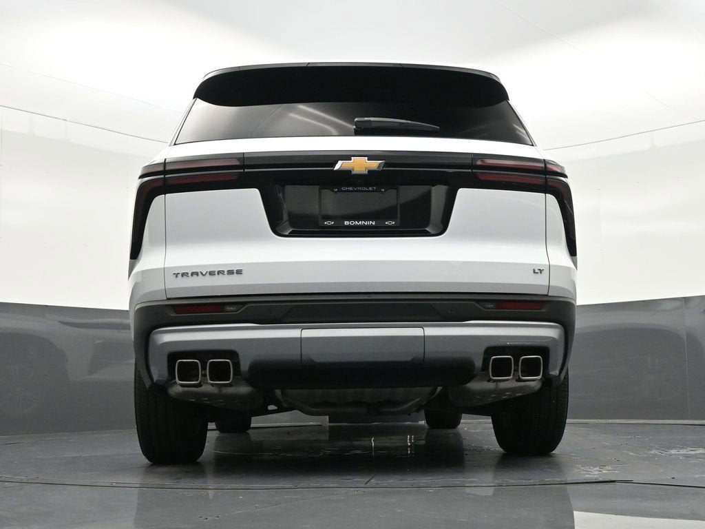 2024 Chevrolet Traverse LT